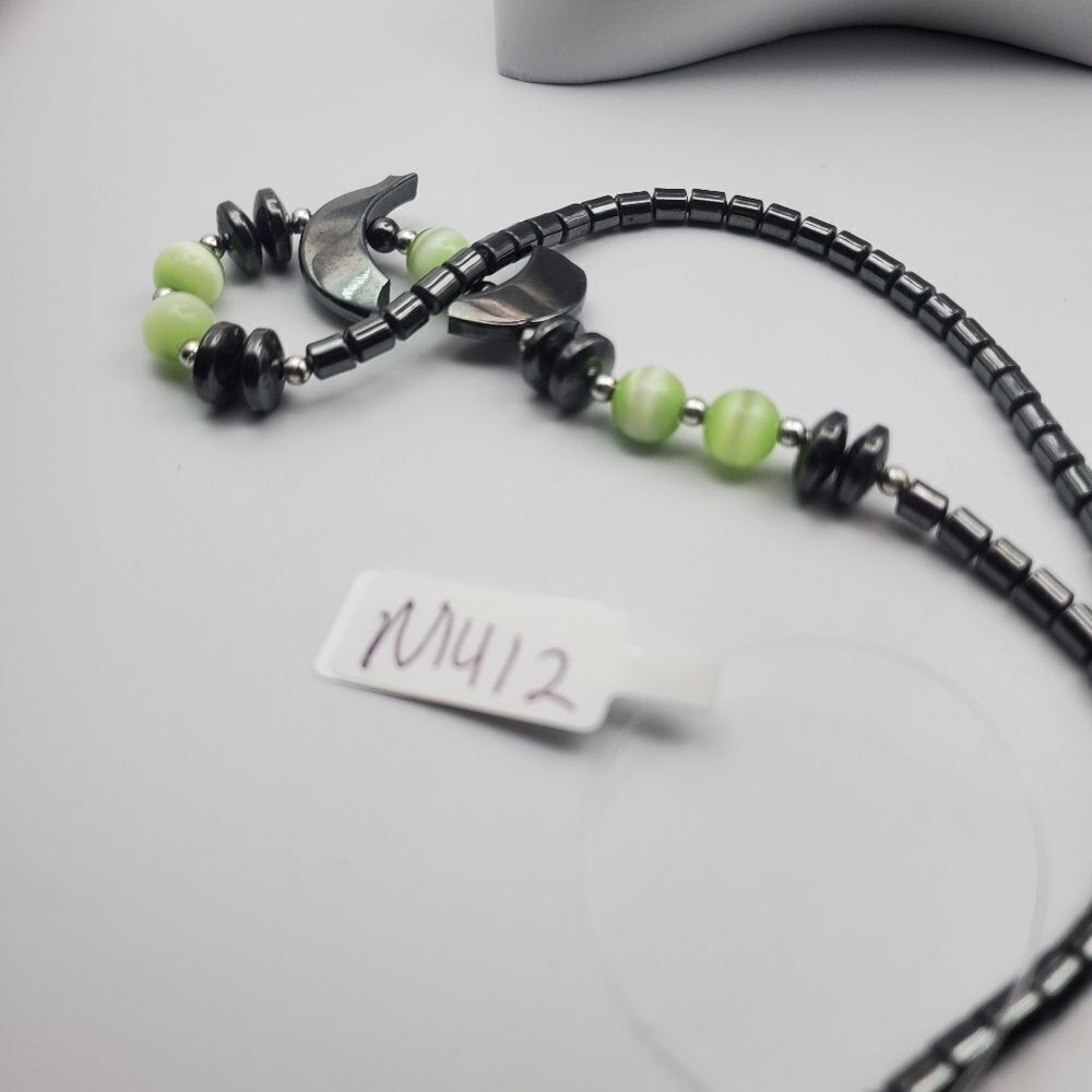 Hematite metallic brutalist shard necklace healing properties. N1412 - Picture 4 of 4